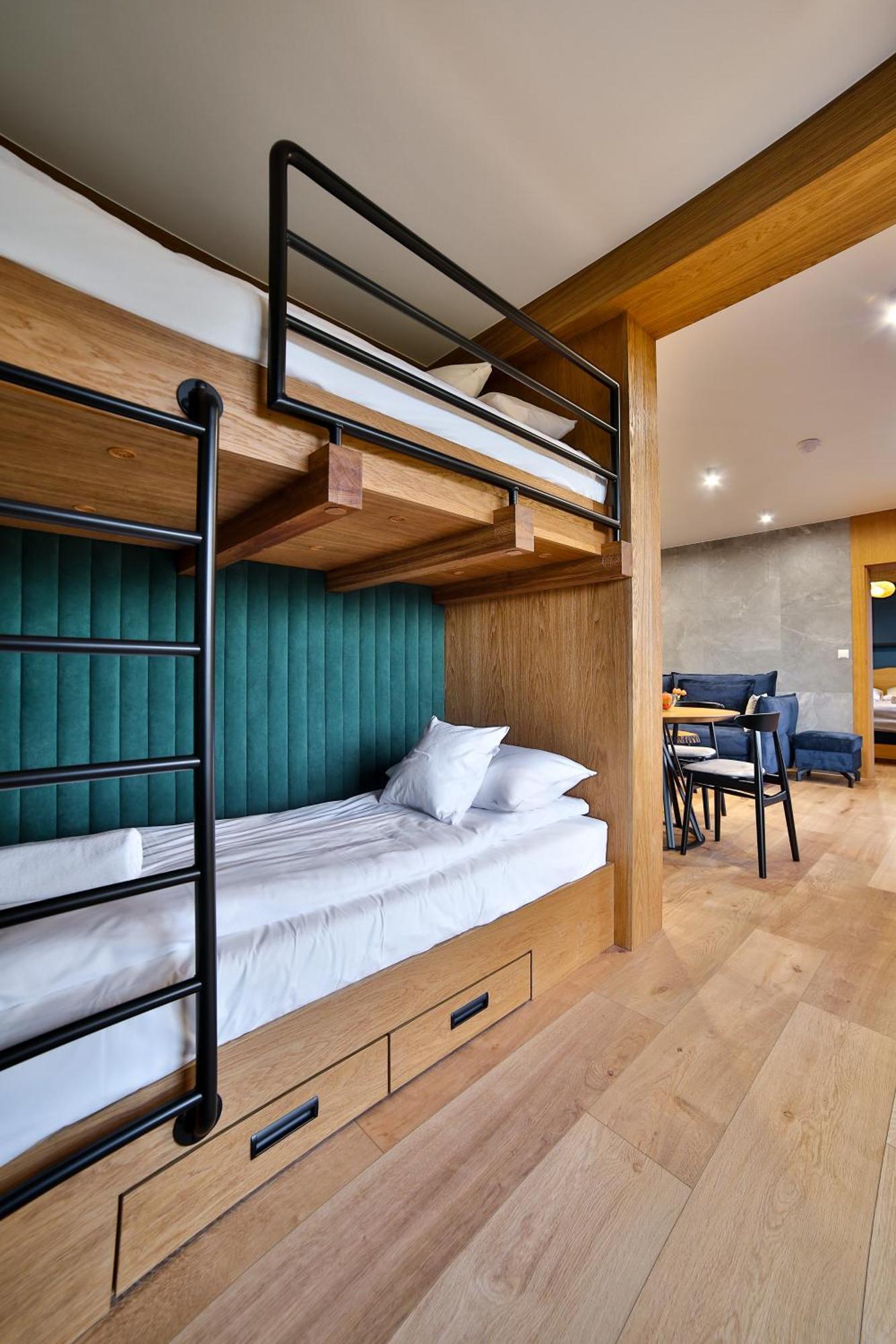 Nad Osada Apartment *